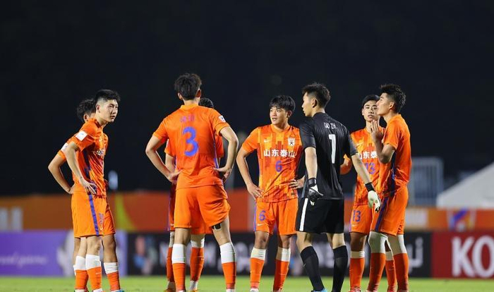 壹号娱乐-转折点！北京首钢防线松动；亚冠集结日攻防权衡；质疑声仍在；球探报告显示潜力的简单介绍