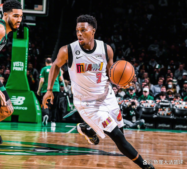 壹号娱乐-巴特勒在FPX比赛中爆冷，赛事规则更新引发热议！的简单介绍